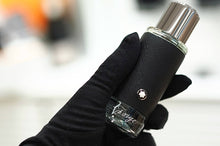 Load image into Gallery viewer, Aug_2024_Montblanc_Collins_St__Chadstone_Candy_Ng_Live_Event_Engraving1.jpeg
